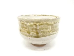 作家物　灰釉　茶碗(保護箱付)
